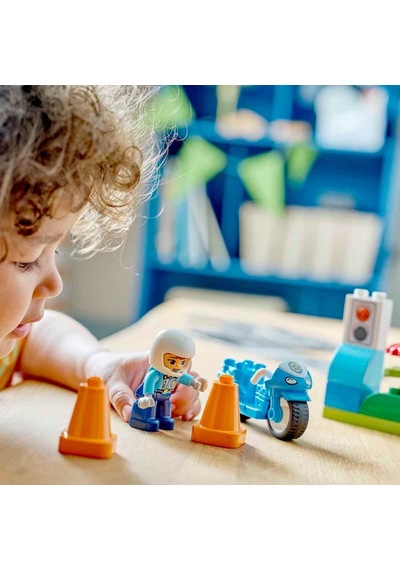 10471 Duplo Mavi Polis Motosikleti 11 Parça +2 Yaş