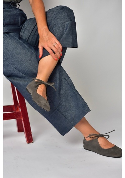 Fox Shoes Z250010502 Gri Süet Bağlama Detaylı Günlük Kadın Ayakkabı