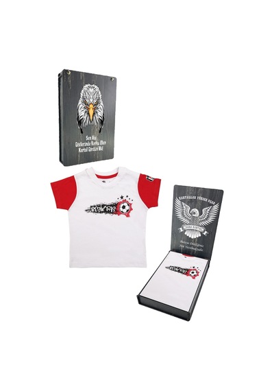 Beşiktaş Beyaz Bebek T-shirt Kişiye Özel Ahşap Kutulu Beyaz - Siyah