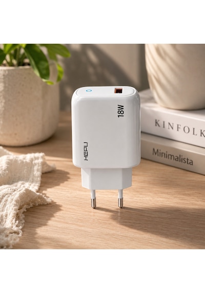 Hepu Hp-618 18w 3a Hızlı Şarj Adaptörü İos Uyumlu Lightning Kablo Dahil Qualcomm Quick Charge Destekli 18 W
