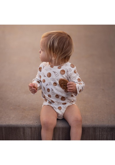 Antebies Organik, Beyaz,kahverengi Kurabiye Canavarı, Bel Lastikli Bağcıklı, Uzun Kol Body Pantolon Bebek Set Kahve Antebies Organik, Beyaz,kahverengi Kurabiye Canavarı, Bel Lastikli Bağcıklı, Uzun Kol Body Pantolon Bebek Set Kahve