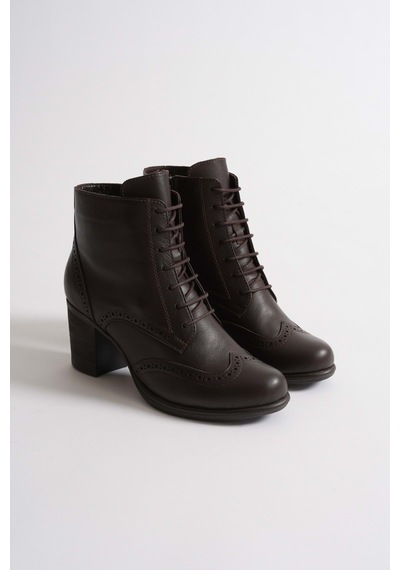 Analin Shoes Kadın Hakiki Deri Lazer Detaylı Bağcıklı Bot Kahve