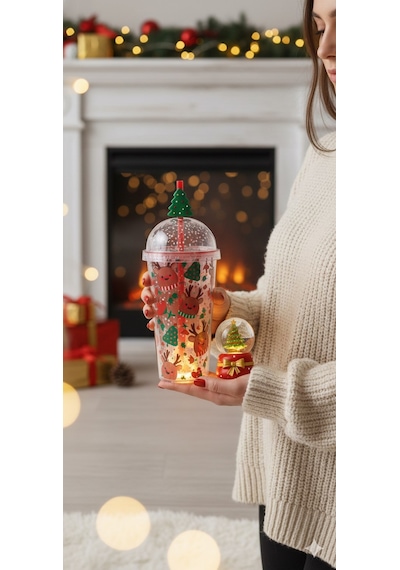 Trend Yeniyıl Yılbaşı 2'li Hediye Seti Noel Geyikli Pipetli Suluk Çam Ağacı Temalı Işıklı Kar Küresi Çok Renkli
