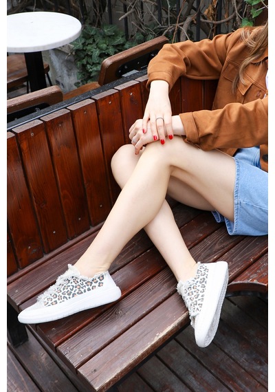 Gönderi(R) Gönderi R Leopar Kot Triko Taşlı Comfort Dolgu Taban Sneaker Leopar