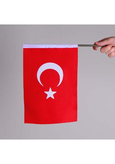 Türkiye Milli Elde Sallama Bayrağı Alpaka Kumaş Kenarları Sıcak Kesim 10 Adet 30x45 cm