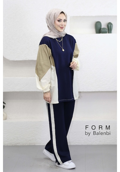 Balenbi Oversize Çift Garni Detaylı Şeritli Modal Tesettür Kadın Takım 1198 - Form Serisi Lacivert Balenbi Oversize Çift Garni Detaylı Şeritli Modal Tesettür Kadın Takım 1198 - Form Serisi Lacivert