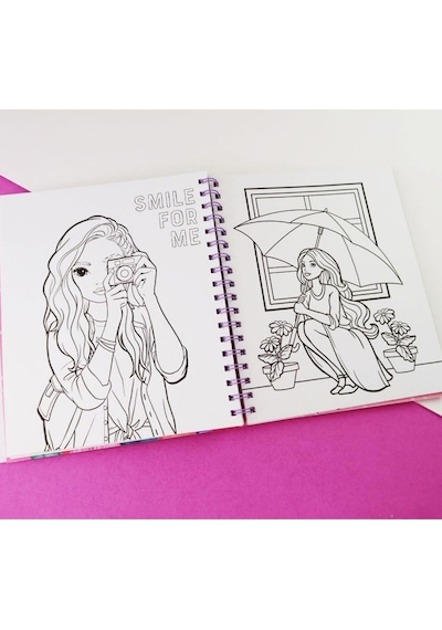 Pop Girl Moda Tasarım Ve Çıkartmalı Boyama Kitabı - Çocuklar İçin Eğlenceli Aktivite Çok Renkli