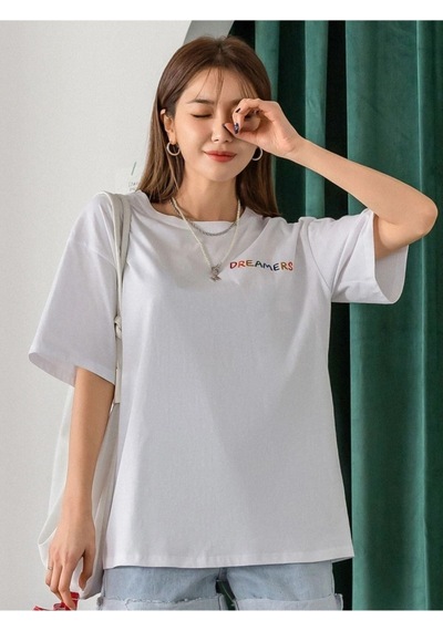 Kadın Beyaz Oversize Dreamers Baskılı T-shirt Beyaz