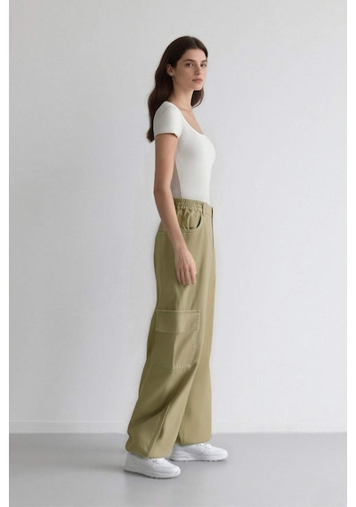 DeFacto Coool Jogger Pantolon Gabardin Kumaş Normal Bel Basic Düz Kargo Cepli B0454AX24SPKH461