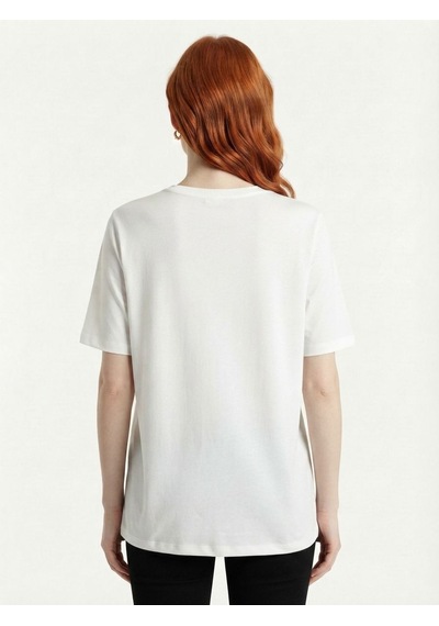 Neden Tekstil Beyaz Kadın Kısa Kollu Regular Fit Pamuklu T-shirt