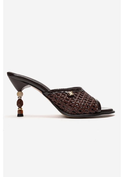 Luvishoes Selvıan Kahverengi Örgü Kadın Boncuk Topuklu Terlik