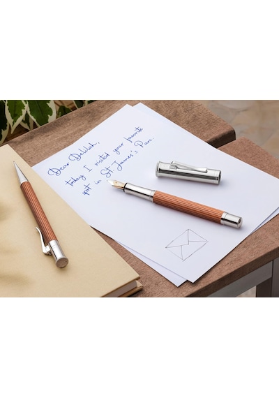 Graf Von Faber-castell Klasik Tükenmez Kalem, Pernambuco Ahşap Gö Çok Renkli