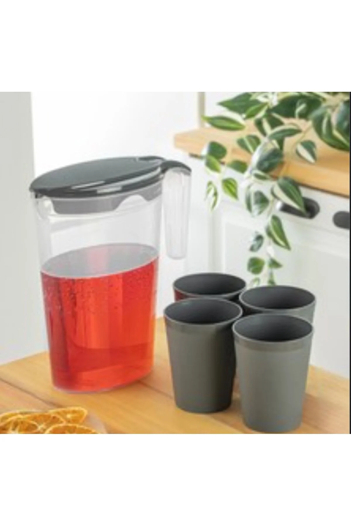 Master Sürahi Seti 1.75 L + 4 Bardak Günlük Kullanıma Uygun