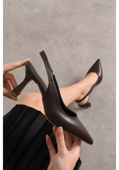 Dabab Shoes Kadın Kahverengi Cilt Sade Arkası Açık Sivri Burun İnce Topuklu Ayakkabı