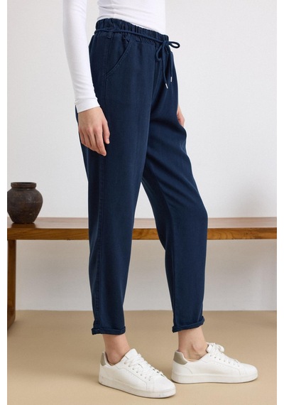 Olcay Bağcık Detaylı Beli Lastikli Soft Denim Pantolon Lacivert 7586