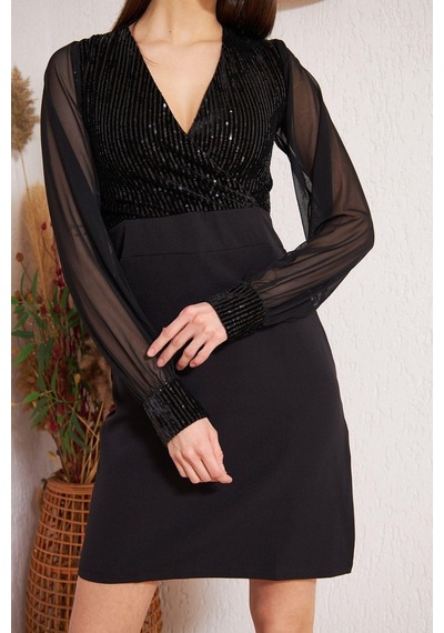 Darlin Moda Siyah Pullu Abiye Elbise Dm1015