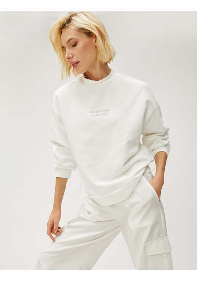 Koton Sırt Detaylı Sweatshirt Yazı Nakışlı Ekru 3sak10154ek Ekru