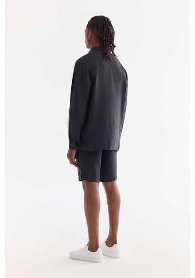 Avva Erkek Siyah Alttan Britli Yaka Nefes Alan Modal Karışımlı Soft Touch Oversize Fit Gömlek A61y2168