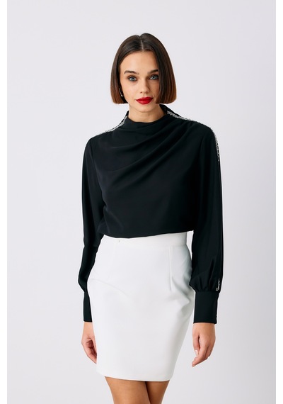 Sateen Omuz Aksesuarlı Bluz - Siyah-135233 Siyah Sateen Omuz Aksesuarlı Bluz - Siyah-135233 Siyah