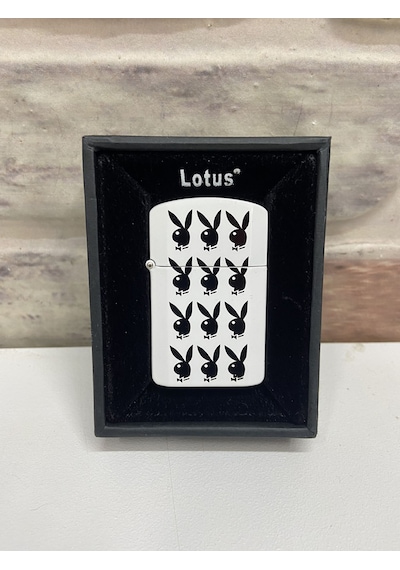 Lotus Marka Beyaz Siyah Tavşan Logolu Benzinli