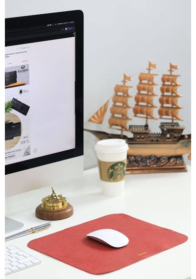 Guard Kırmızı Hakiki Deri Mouse Pad 30 X 27 Cm - Grd260411wt1031 1