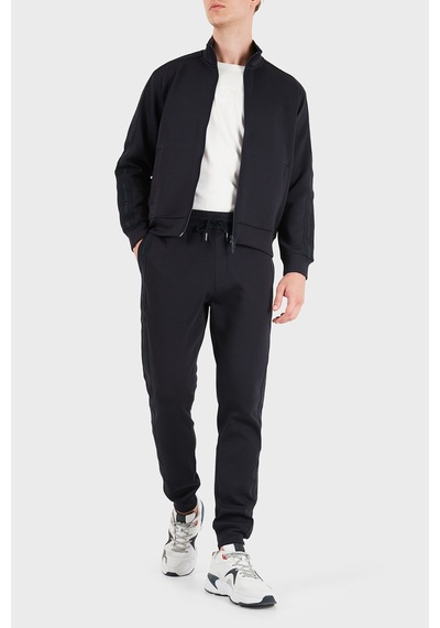 Armani Exchange Regular Fit Belden Bağlamalı Lastikli Paça Pantolon Erkek Pantolon Xm003145 Af13047 Ub101 Lacivert Armani Exchange Regular Fit Belden Bağlamalı Lastikli Paça Pantolon Erkek Pantolon Xm003145 Af13047 Ub101 Lacivert
