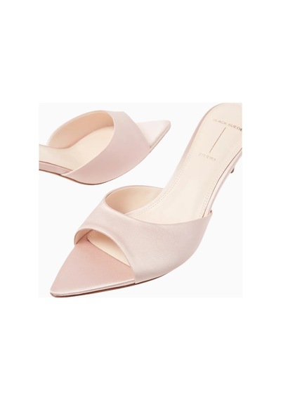 Black Suede Studio Belle 65 Açık Pembe Saten Sivri Burun, El Yapımı Zarif Mule Sandalet