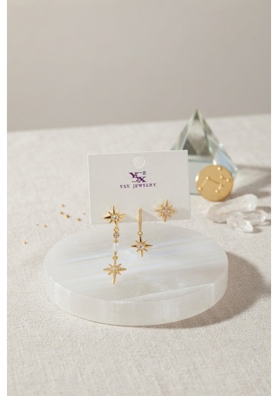 Pirinç Gold Renk Zirkon Taşlı Kutup Yıldızı Model Kadın Küpe Seti Altın