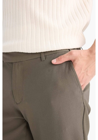 DeFacto Jogger Fermuarlı Paça Yazlık Kumaş Pantolon E4779AX25SMKH301