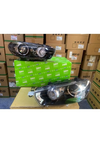 Vw Scirocco 2008-2013 Arası Valeo Sağ Ve Sol Far Takım D1s Xenon 1k8941753f / 1k8941754f