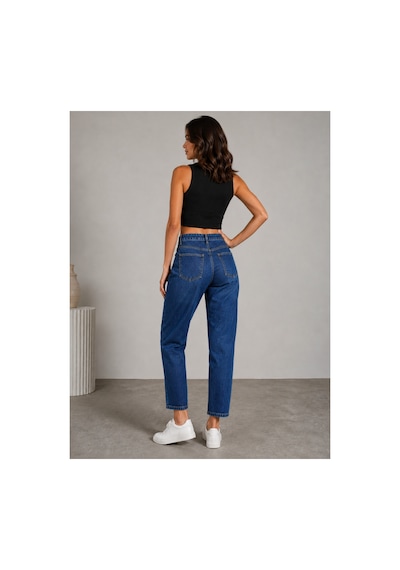 Bluemarlin Çift Diz Lazer Yırtık Laci İşlemli Tam Kalıp Mom Jeans Kot Pantolon Lacivert Bluemarlin Çift Diz Lazer Yırtık Laci İşlemli Tam Kalıp Mom Jeans Kot Pantolon Lacivert
