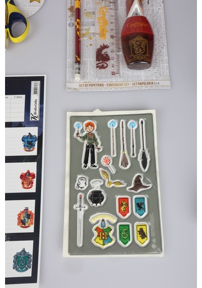 Maped X Dekomus "wizard Icons Collection" Harry Potter Lisanslı Kırtasiye Seti 31 Parça Kırtasiye Seti Cetvel Seti,makas,kurşun Kalem Ve Stick Yapıştırıcı Seti Diğer