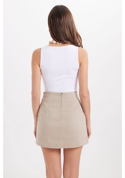 Tudors Kadın Standart Fit Normal Kesim Kolsuz Halter Yaka Beyaz Crop Atlet-50962