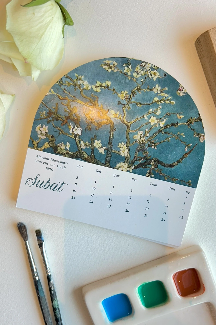 2026 Sanat Temalı Masa Takvimi Ünlü Tablo Koleksiyonu Ahşap Standlı Dekoratif Takvim Klasikler