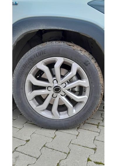 2022-2025 Toyota Corolla Cross Flame Paket Uyumlu Jant Göbeği