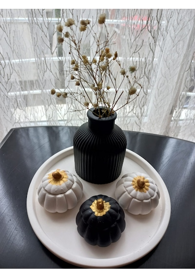 Tabakta 3'lü Mini Balkabağı Vazo Dekoratif Beyaz Siyah Set 03
