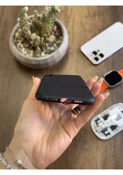 Apple iPhone Xr Uyumlu Süper İnce Mat Ultra Thin Silikon Kılıf Siyah