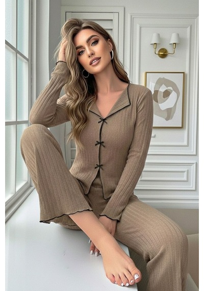 Bella Notte Bej Fiyonk Detaylı Uzun Kollu Pijama Takımı