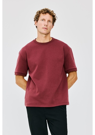 Defacto Kırışmaz Oversize Bisiklet Yaka Ağır Kumaş Basic Kısa Kollu Tişört B6494ax26aubr52 Bordo-br52