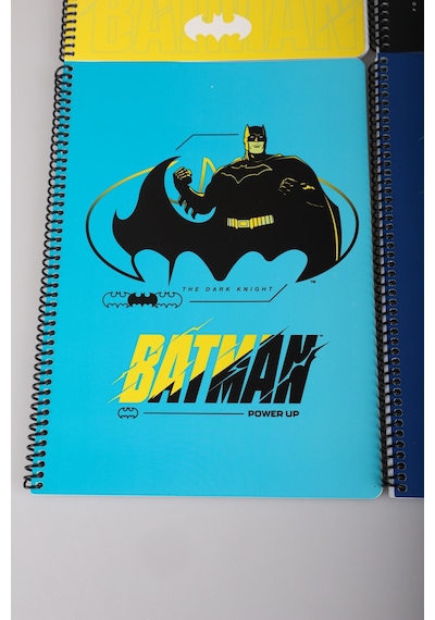 Dekomus İle Lisanslı Batman "tekli" A4 80 Yaprak Çizgili Defter