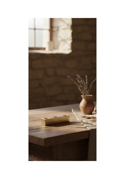 Som Pirinç Mumluk Şamdan 24x24 Mm Kare / 120 Mm Uzunluk - Minimalist Tasarım Lüks Dekor Gold