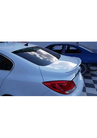Opel Insignia Spoiler 2009-2012 -----Fibersan Tuning