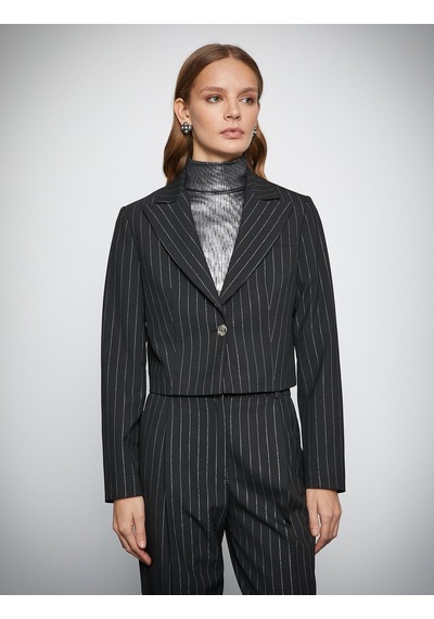 Koton Melis Ağazat X Koton - Simli Crop Blazer Ceket Siyah 3wak50063ew 3WAK50063EW999 Siyah