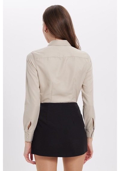 Tudors Kadın Slim Fit Dar Kesim Vücuda Oturan Uzun Kollu Açık Bej Basic Gömlek-38821 Açık Bej
