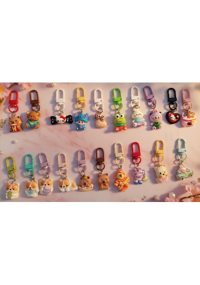 Sevimli Kawaii Anahtarlık Seti 100'lü Karışık Karakter & Hayvan Figürlü Çanta Süsü + Fermuar Süsü Çok Renkli