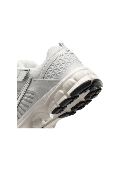 Nike Vomero 5 Ps Cırtlı Lastik Bağcık Sistemli Çocuk Spor Ayakkabı-sportxstore Beyaz-gümüş Nike Vomero 5 Ps Cırtlı Lastik Bağcık Sistemli Çocuk Spor Ayakkabı-sportxstore Beyaz-gümüş