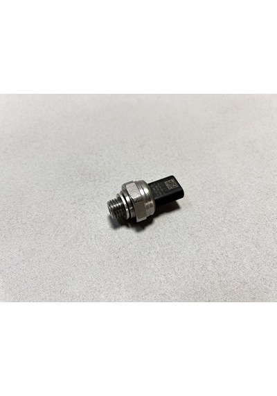 Audi A3 8y 2020-2025 30 Tfsi 35 Tfsi Yakıt Basınç Sensörü Oem
