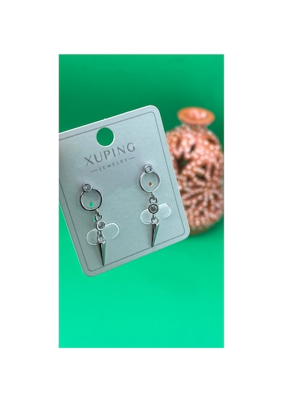 Xuping Gümüş Renk Çivi Model Kadın Çelik Şık Küpe
