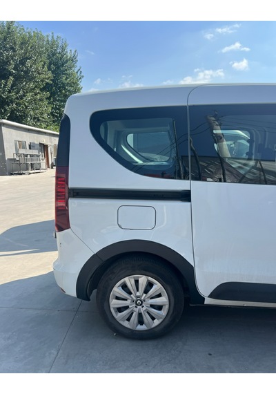 Renault Kangoo Express Çamurluk Dodiği 8 Prç 2021-sonrası