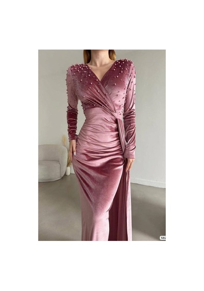 Lior Design Kadın İnce İşçilik Esnek Kadife Kumaş Kruvaze Yaka Kuyruklu Abiye Elbise Pudra Lior Design Kadın İnce İşçilik Esnek Kadife Kumaş Kruvaze Yaka Kuyruklu Abiye Elbise Pudra
